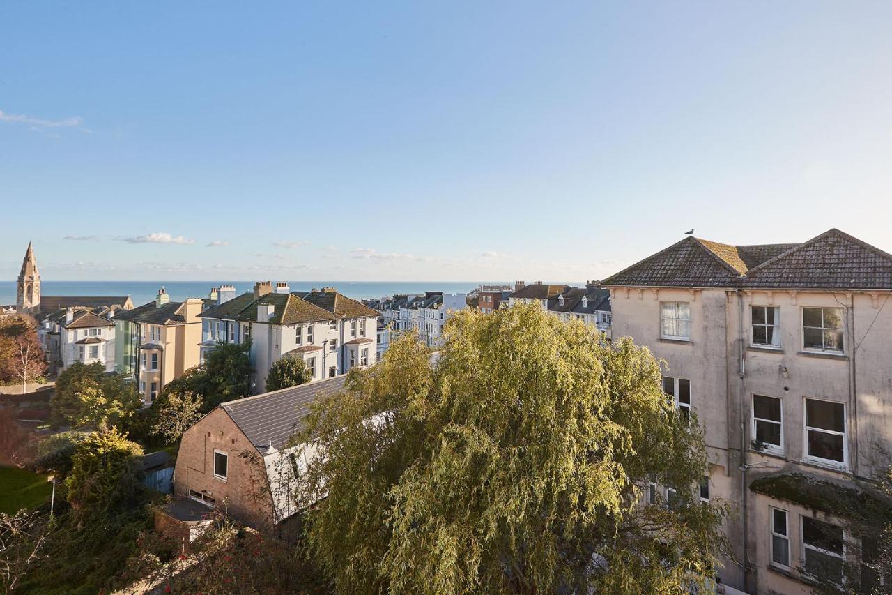 Beautiful Sea View Apartment In St Leonards On Sea 外观 照片